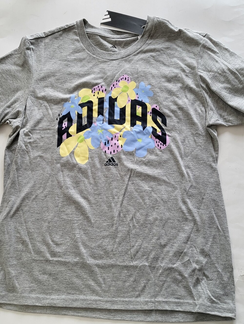 Adidas Floral t-shirt Womens Size M GRAY